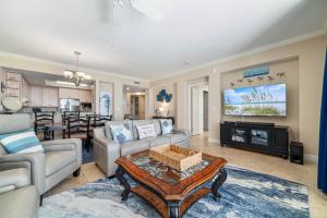 Indigo West Unit 1102W