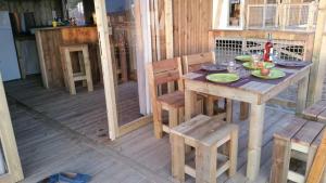 Campings Camping 3 etoiles - Piscine - ccbadc0 : photos des chambres