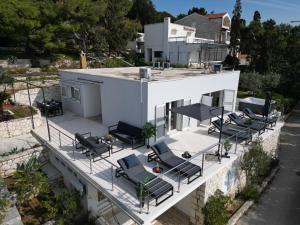 Hvar Dream View Penthouse with Hot Tub