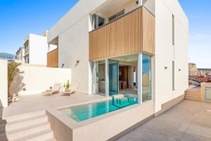 Villa Los Linos - plunge pool and natural beauty