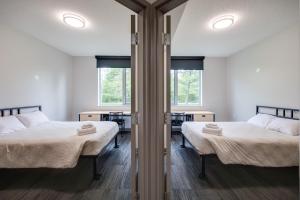 Residence & Conference Centre - Oakville