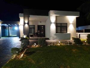 Sincere Oasis - 3Br King Bed Infinity Pool