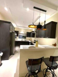 Sincere Oasis - 3Br King Bed Infinity Pool