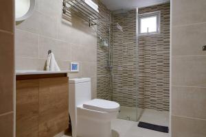 Luxury and Cozy Places QDA-II