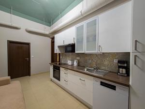 Magnificent Apartment with Sauna and Billiards