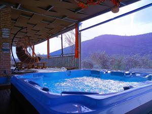 Elaia Retreat in nature