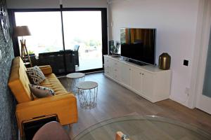 Elegante apt p4 pax a 1 min de la Playa con WiFI