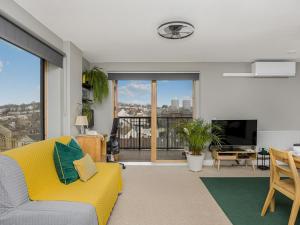 Luxury Loft Living Free Parking - Pass the Keys