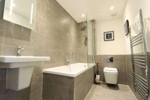 Three Bedroom House in Easton