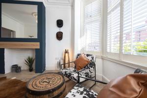 Western House - Central Warrington - Sleeps 5