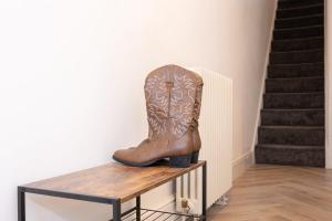 Western House - Central Warrington - Sleeps 5