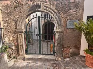 Palazzo Umberto - Montauro