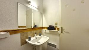 Appartements Vaux sur Mer - APPARTEMENT residence LES TROIS MOUSQUETAIRES - Plage de Nauzan : photos des chambres