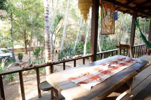 Casa dos Artistas na Natureza com Varanda