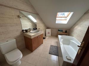 Spacious and bright penthouse with Terrace