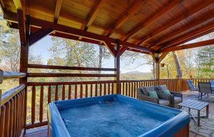 Secluded, Theater, Sauna, Hot Tub, Game Room
