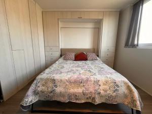 Oceana Suites Serrano