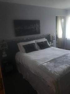 Lodge on Grounds of Ballykisteen Golf Resort