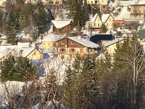 Chalets Le Gite Robert : photos des chambres