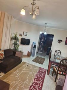2 Bedrooms apartment in Al Rehab city