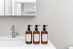 5 mins to Fillmore! Queen Bed, Rooftop, NorthernLibs!