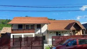 Klarissz Vendèghàz - 普拉伊德