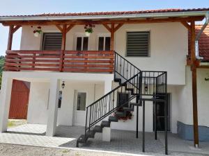 Klarissz Vendèghàz