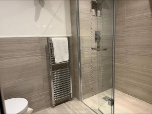 Staycation York at 1 Cocoa Suites with free parking