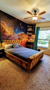 Kid friendly house with a hot tub & play area