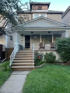 The Ashlin House - Whiting