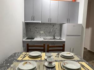 SOL - Entire Holiday Apartment on a budget