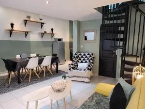 Loft 4 du Temple HyperCentre & Parking - Sailly-lez-Cambrai