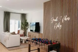 BRAND NEW Home Near Spartanburg - King Bed - 加夫尼