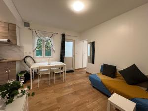 Appartements Gagny charmant deux pieces tres calme : photos des chambres