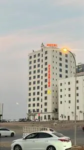 Pyramids Hotel - Seeb