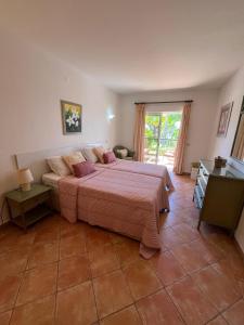 One Bedroom Apartment in Clube Alvor Ria with Beautiful View