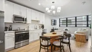 The Eleanor New Orleans - Luling