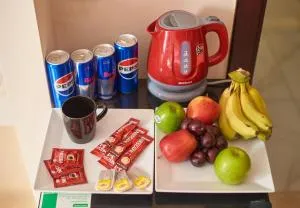 Pyramids & Museum Palace view - Kafr Ghaţāţī