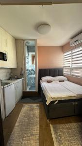 A tiny single room - Macchiato