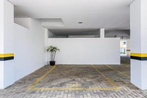 Amplo apto com vista para o mar na praia! 0214