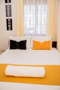 Mora studio in Nyali Oshwal Academy 4A