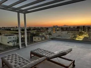Cosy Chic Rooftop Flat near Larnaca Mall - Ayia Anna