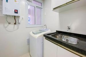 Apto Luxuoso com 3 Suítes - 0312