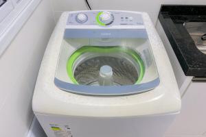 Apto Luxuoso com 3 Suítes - 0312