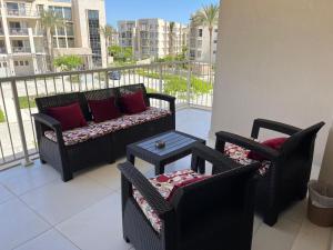 Chalet in marassi marina pool view exm80