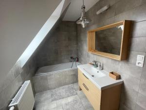 Chalupa pod Nízkymi Tatrami