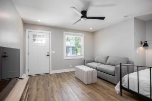 24-Guest Retreat The Nomad: Studio x2 1BR x4