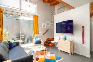 #StayInMyDistrict Buckman Spacious Modern Rowhouse - 4hvězdičkové hotely ve městě Portland