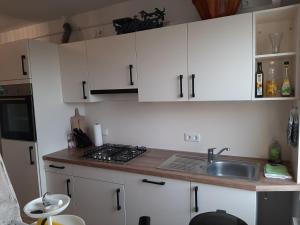 Charmantes, helles City-Apartment - nahe Hafen, Schloss & Altstadt