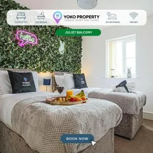 Stylish Apartment with Self-Check-In, Juliet Balcony, Fast WIFI, Smart TVs and Free Parking by Yoko Property - Great Linford